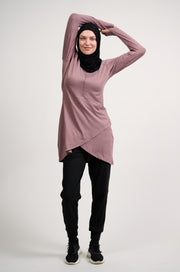 Hijab-friendly active top